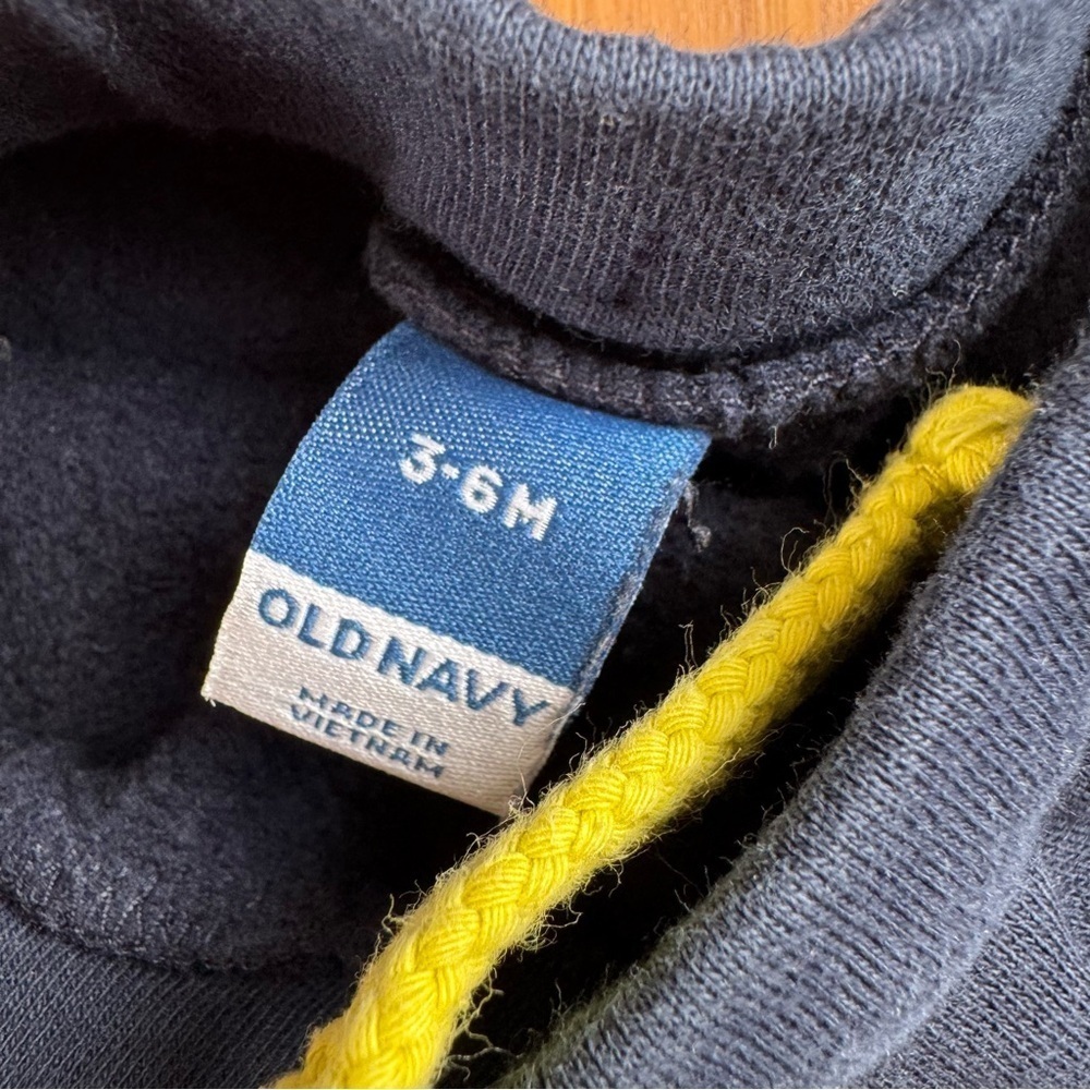 Old Navy Blue Monster Printed Crew-Neck Sweatshirt and Sweatpants Set 2PC 3-6M - Picture 4 of 6